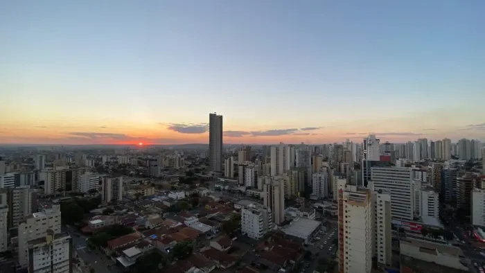 Tendence / Apto 109m2 - 3 suites (adaptado para 2 suítes), sala AMPLIADA, LINDO!