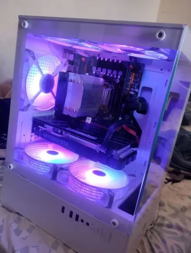Pc gamer recém montado com GTX 1660 super