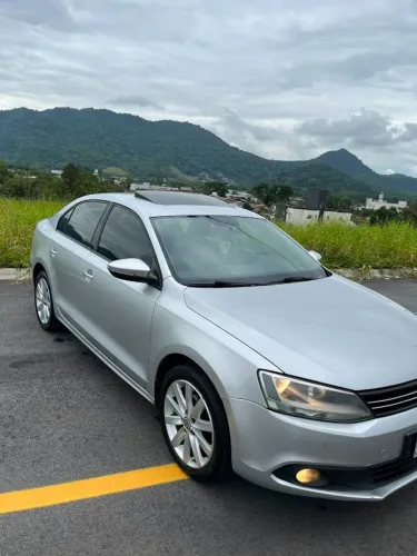 Volkswagen Jetta Comfortline 2.0 T.flex 8V 4P Tipt. 2012