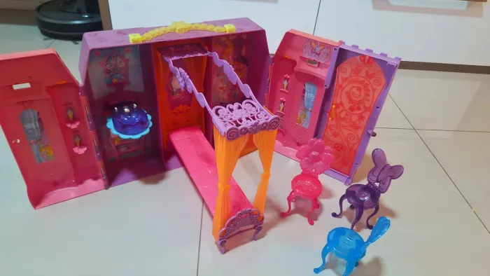 Barbie castelo portal secreto 