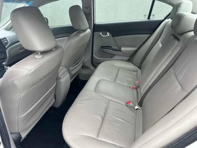 Honda Civic Sedan LXR 2.0 Flexone 16V Aut. 4P 2016