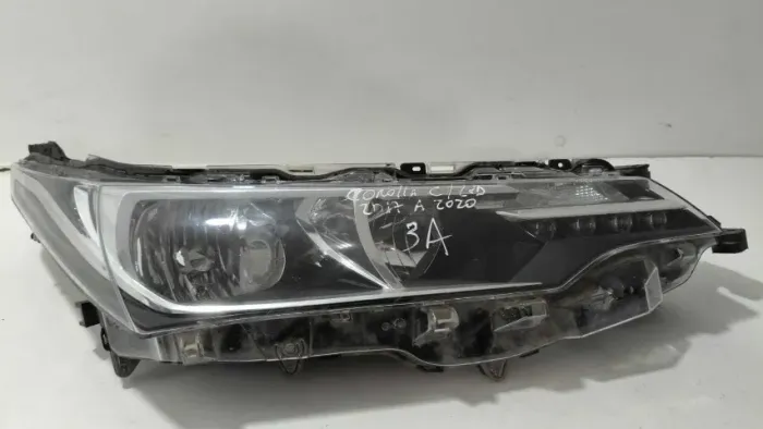 Farol Direito Toyota Corolla 17 A 20