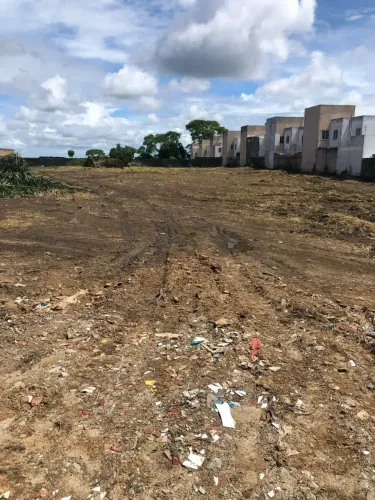 SANTA AMÉLIA: terreno enorme para VENDA, ou INCORPORAÇÃO, à margem da avenida principal