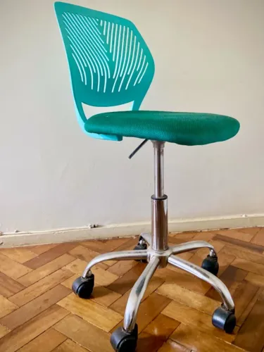 Cadeira de escritório giratória teen - Tok Stok
