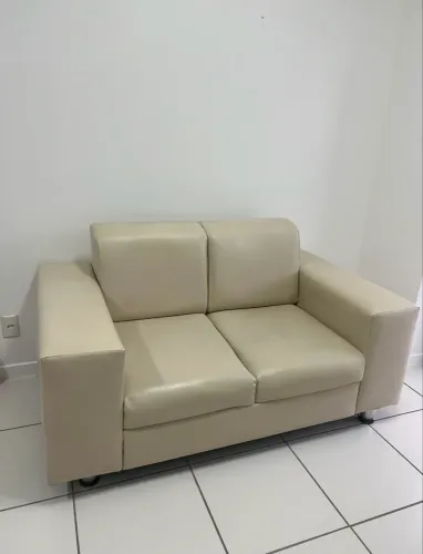 Sofá 2 lugares