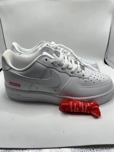 Nike Air Force 1 Low x Supreme