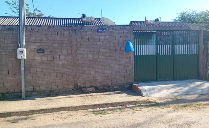 Vendo está casa