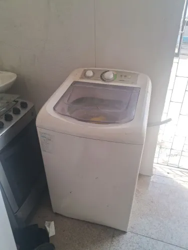 Máquina de lavar com defeito