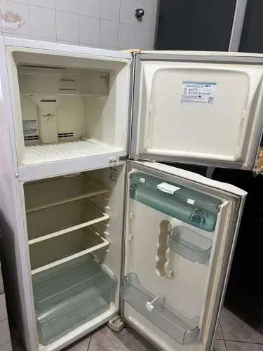 Geladeira Eletrolux
