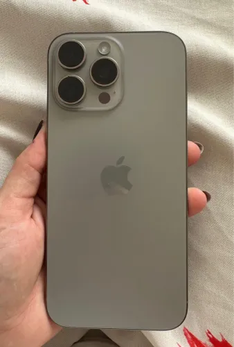 IPHONE 16 PRO MAX - 256GB