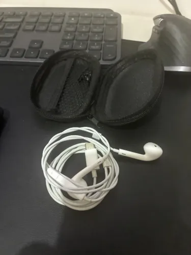 Fone apple Original Tipo C (Case de brinde)