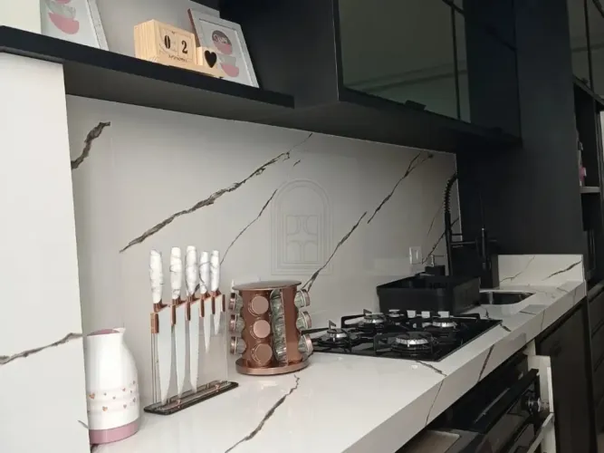 2 QUARTOS 1 BANHEIRO APARTAMENTO EM SARANDI