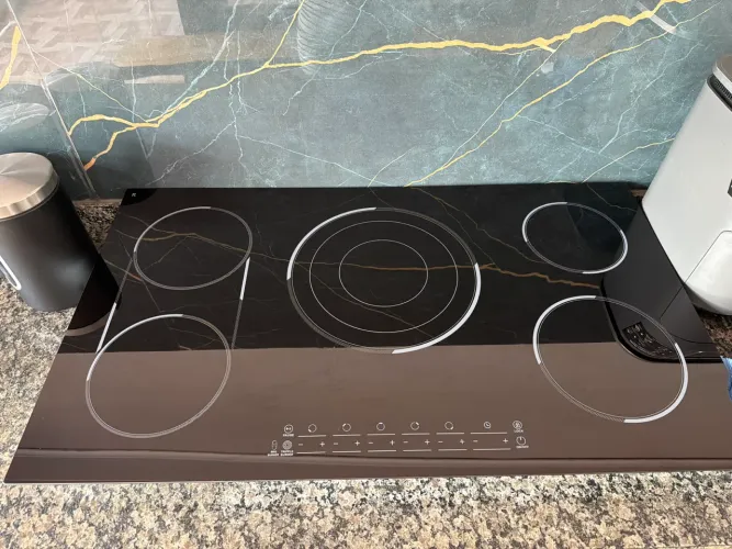 Cooktop Vitrocerâmico 90cm Importado - 5 Bocas - 9600W (Novo)