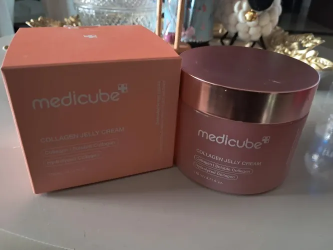 Medicube - creme gelatinoso de colageno