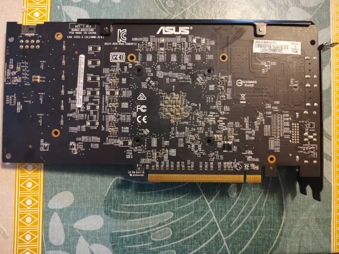 Asus RX580 8 gigas com defeito