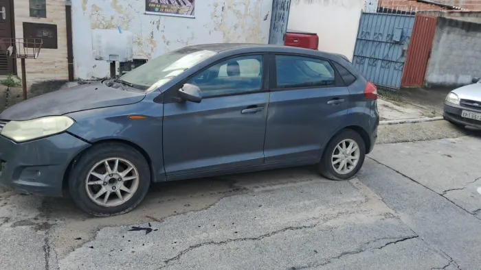 Chery Celer Hatch 1.5 16V Flex 5P 2013