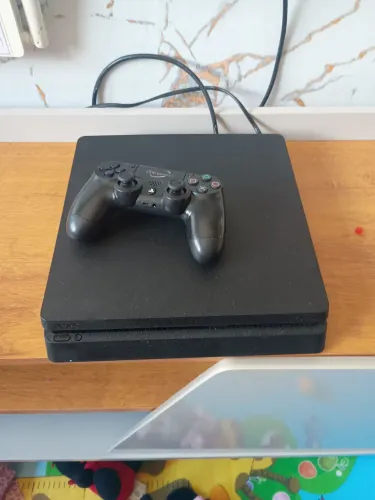 Ps4 slim 500gb pra troca em Pc gamer 