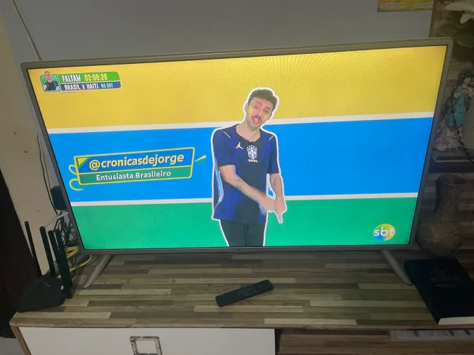 Smart TV TV LED 42" LG Full HD 42LF5850 3 HDMI