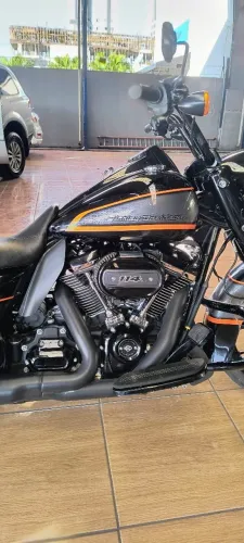 Harley Davidson road King especial comemorativa Apex Paint ,
