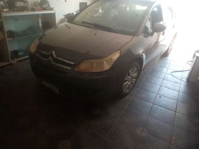 Citroen C4 Pallas GLX 2.0/ 2.0 Flex Aut. 2012
