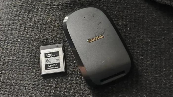 CF Express type B Lexar + Leitor Sandisk