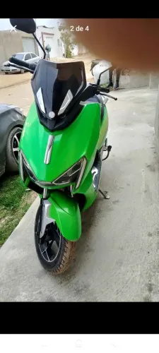 Scooter elétrica voltz 