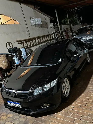 Honda Civic Sedan EXS 1.8/1.8 Flex 16V Aut. 4P 2013
