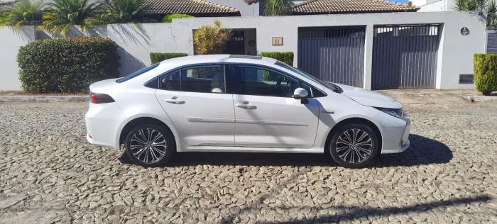 Toyota Corolla Altis Prem. Hybrid 1.8 Flex AUT 2022