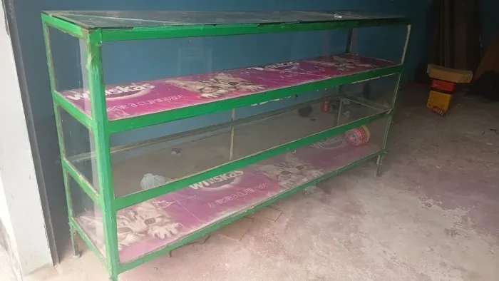 Vendo esse balcão, preço promocional R$ 300 reais