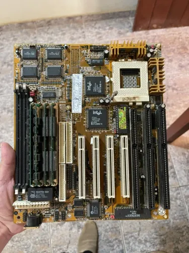Kit PC Retrô Pentium MMX 200 + Sound Blaster 16 CT2950 + VGA PCI + Placa Mãe Socket 7