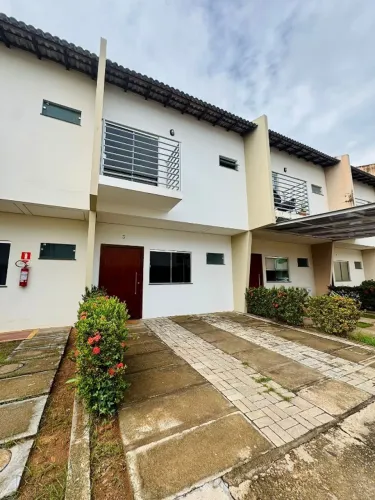 Excelente Apartamento em condomíno fechado no bairro Centenário.