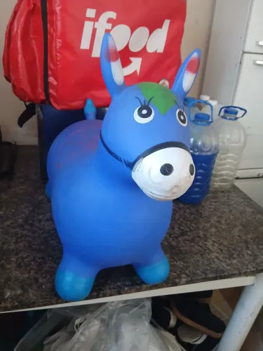 Vendo este cavalinho infantil 
