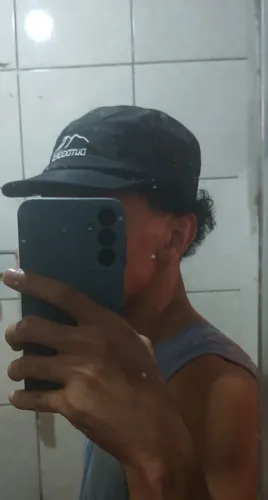 Boné novo original