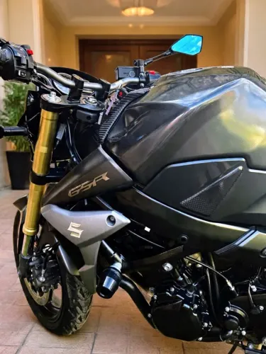 Suzuki GSR 750 2016
