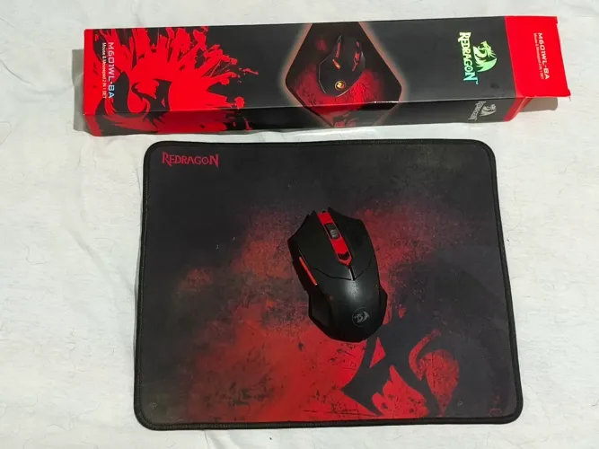 Mouse sem fio Redragon M601WL-BA (com mousepad)