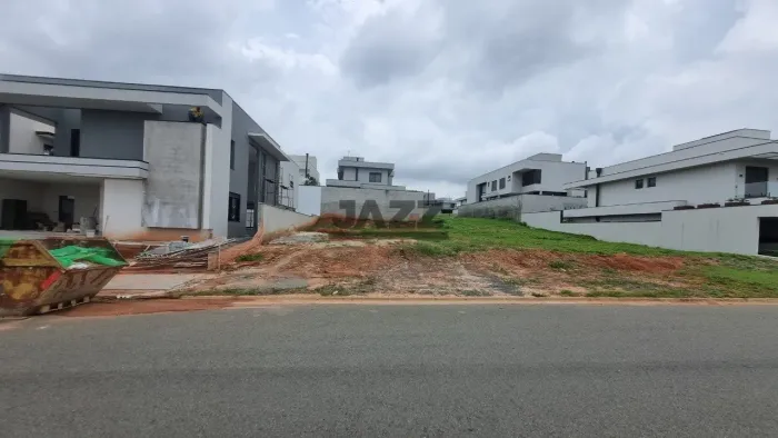 Terreno em Loteamento Residencial Arborais, Campinas
