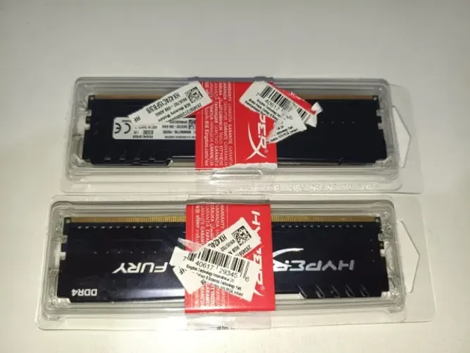Memória RAM HyperX Fury, 16GB (2x8GB), 2400MHz, DDR4