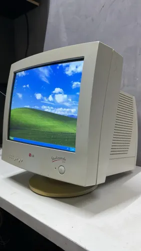 MONITOR CRT TUDO BRANCO LG VINTAGE RETRÔ
