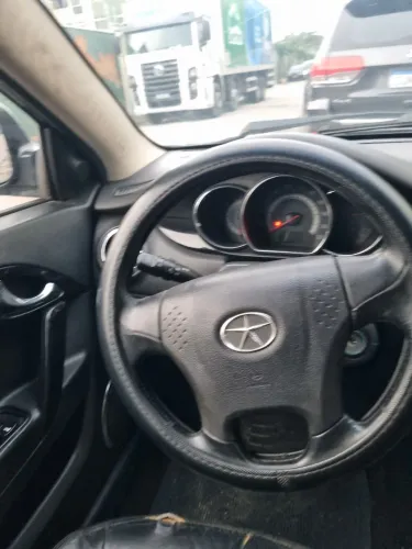 JAC J5 Sedan 1.5 16V 4P Mec. 2013