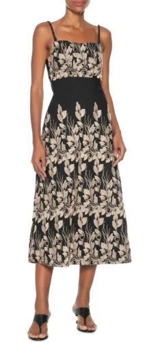 Vestido Sassa preto bordado Le Lis Blanc