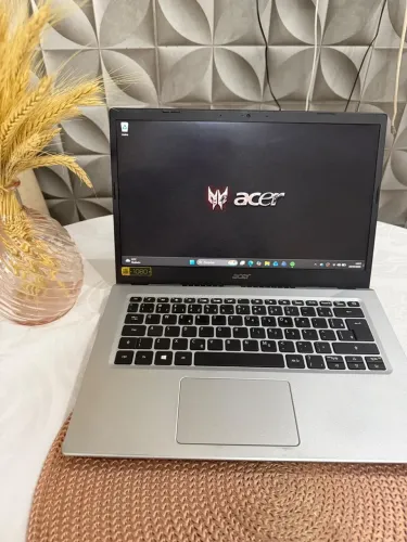 Vendo Notebook Acer i5-1135G7 8GB Ram SSD NVMe 512GB Placa:NVIDIA GeForce MX350 2GB