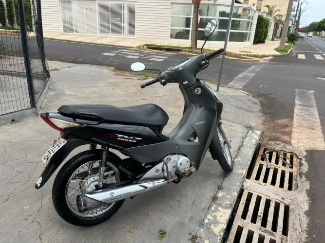 HONDA BIZ 125 ES PRETO 2007