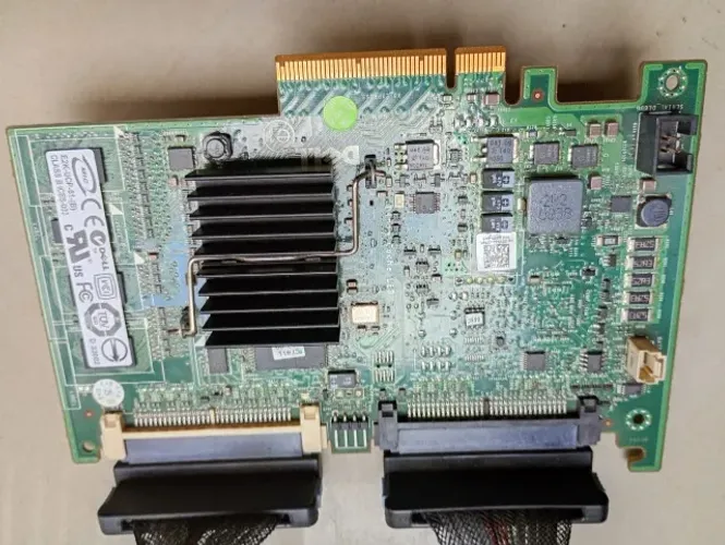 Controladora Dell Perc 6i E2K-UCP-61 PCi-e SAS 8Gb - UW637