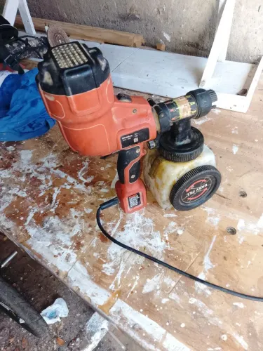 Pistola de pintura Black Decker .