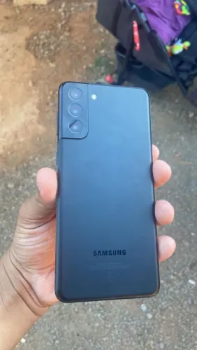 Vendo ou troco s21 plus