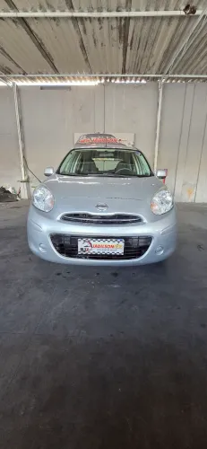 Nissan March 1.0 16V Flex Fuel 5P 2012