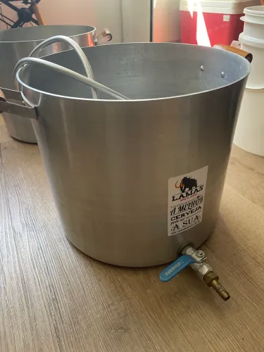 Kit cerveja artesanal completo