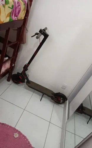 Patinete Elétrico Dobrável MZY M85 COM CARREGADOR, BATERIA 100% (Com penas 2 meses de uso)