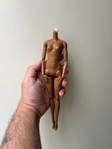 Barbie Corpo made to move Christie