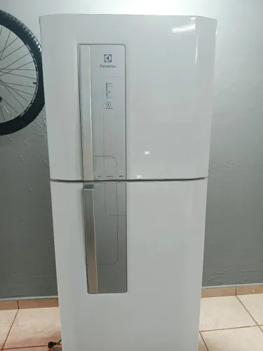 Geladeira Electrolux FROS FREE IMPECÁVEL